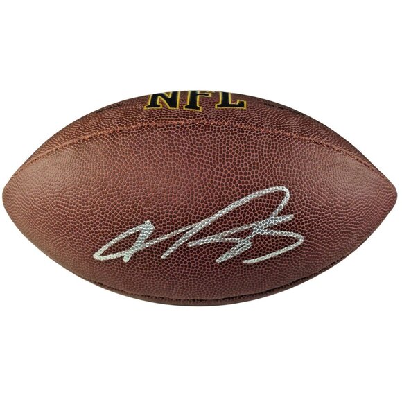 Vernon Davis Signed NFL Football SF 49ers Broncos Commanders Proof Photo COA - Picture 1 of 6